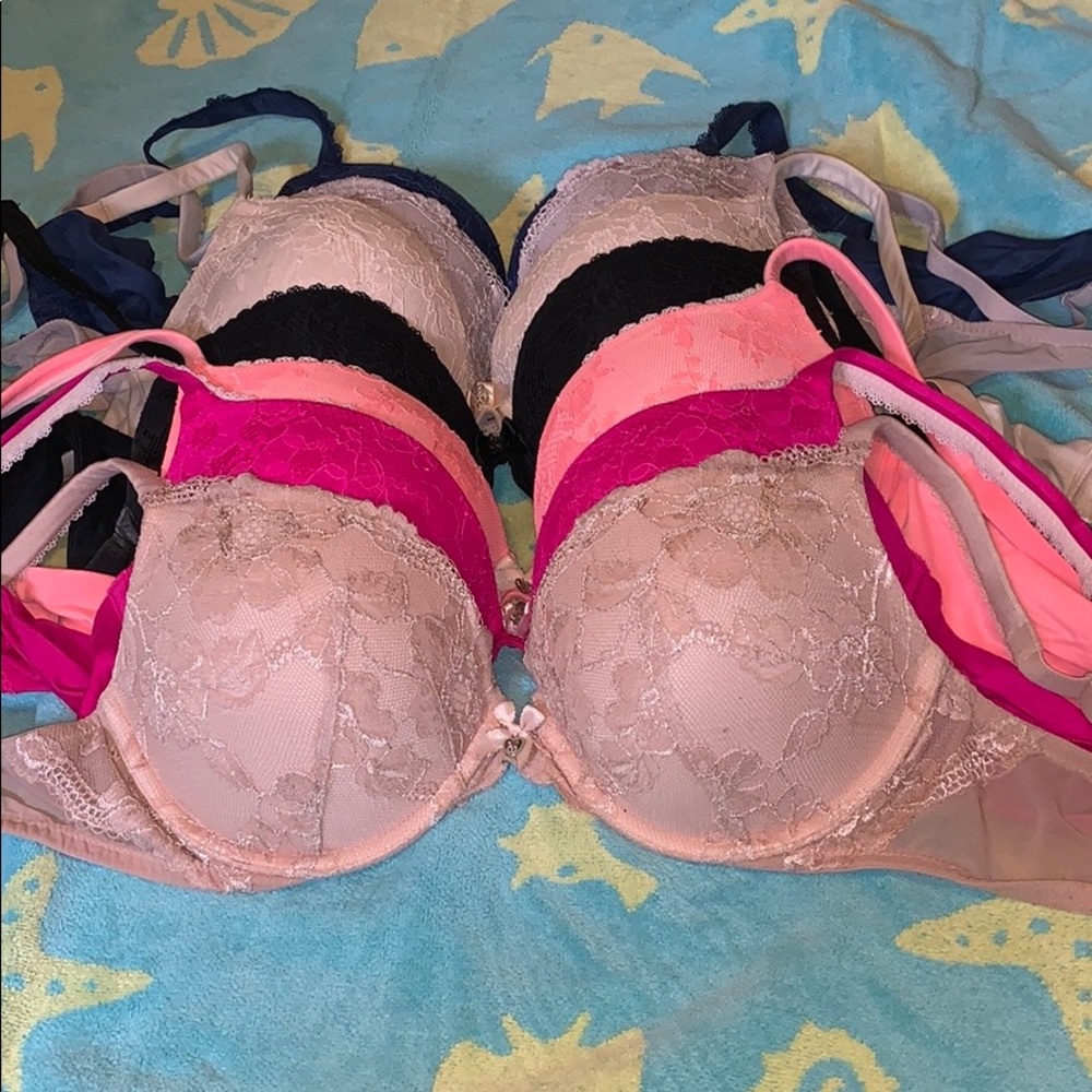 Victoria’s Secret bras